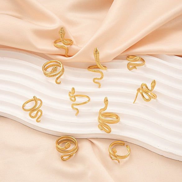 Wholesale Women's Stainless Steel Snakeshaped Animal Zodiac Ring With 18K Colorpreserving Electroplating