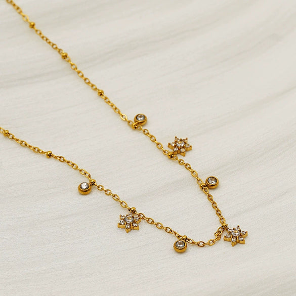 Wholesale Women's Stainless Steel Star Geometric Zirconia Clavicle Chain