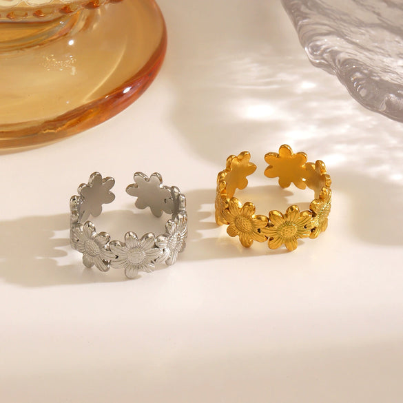 Wholesale Women's Stainless Steel Sunflower Opening Adjustable Electroplated Ring
