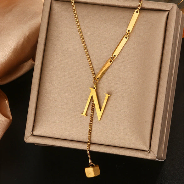 Wholesale Women's Stainless Steel Tassel Clavicle Chain With 26 Letter Design And Electroplating Treatment