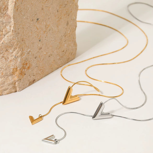 Wholesale Women's Stainless Steel V Shaped Letter Necklace With Snake Bone Chain And Electroplating