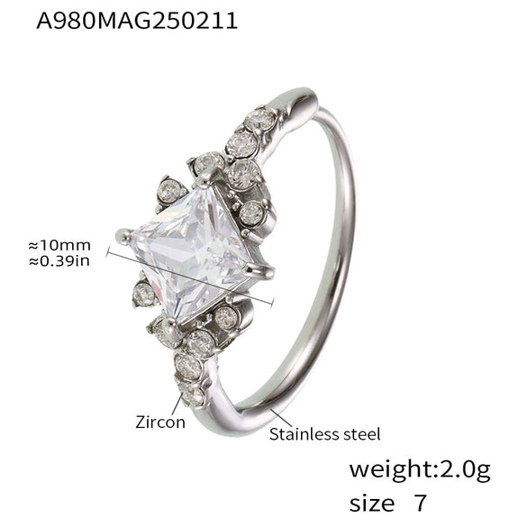 Wholesale Women's Stainless Steel Zircon Full Diamond Ring With 18K Gold Electroplated Tail And Food Finger Rings In Geometric Style
