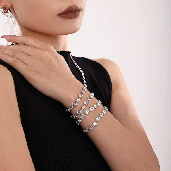 Wholesale Women's 316L Stainless Steel Zircon Gypsophila Handmade Pvd Plated Geometric Pattern Bracelet Jewelry