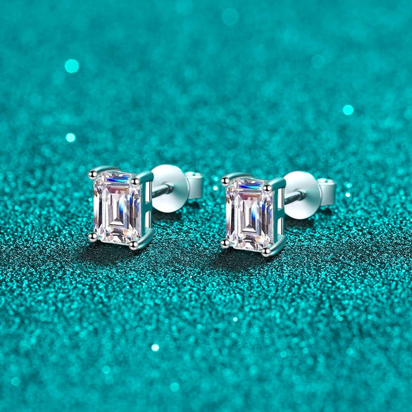 Wholesale Women's 925 Sterling Silver Earrings Inlaid With Long Chamfered Moissanite Geometric Style Electroplated
