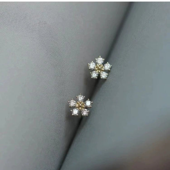 Wholesale Women's 925 Sterling Silver Earrings With Diamond And Flower Design Plated With 14K Gold