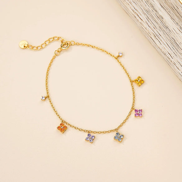 Wholesale Women's 925 Sterling Silver Fourleaf Clover Zirconia Inlaid Light Luxury Necklace With Cross Chain