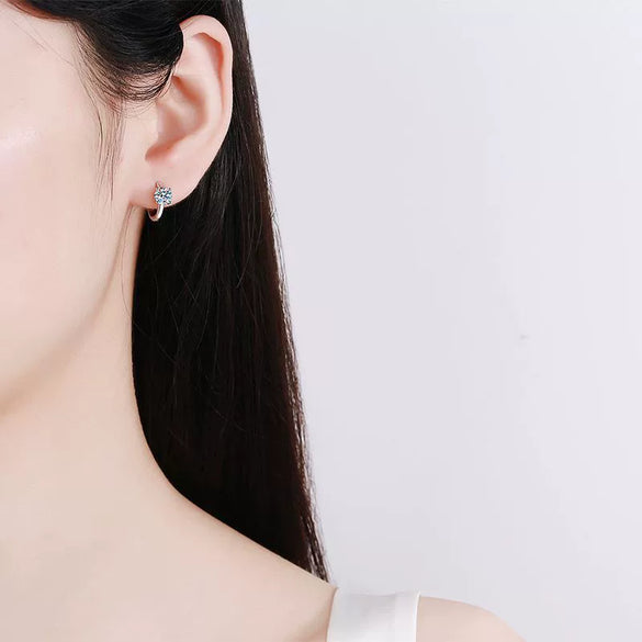 Wholesale Women's 925 Sterling Silver Fourprong Simple Fruit Food Style Electroplated Moissanite Earrings