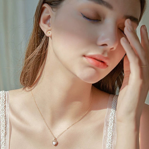 Wholesale Women's Sterling Silver Geometric Love Pendant Ochain Necklace With Diamond Opal Electroplated
