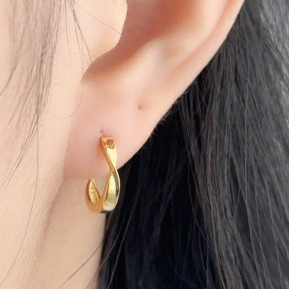 Wholesale Women's 925 Sterling Silver Geometric Mobius Mirror Electroplated Highend Earrings
