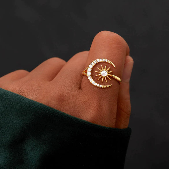 Wholesale Women's 925 Sterling Silver Geometric Moon Star Crescent Star Zircon Ring With Electroplating
