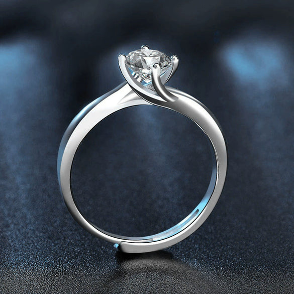 Wholesale Women's 925 Sterling Silver Geometric Twisted Arm Moissanite Ring With Electroplating