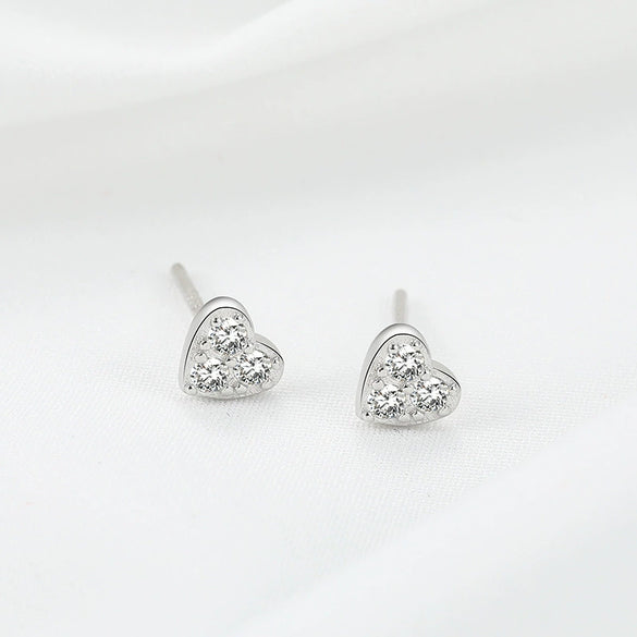 Wholesale Women's 925 Sterling Silver Heartshaped Stud Earrings With Diamond Embedded