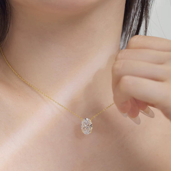 Wholesale Women's 925 Sterling Silver Oval Geometric Pigeon Egg Pendant Necklace With Electroplating And Ice Flower Cut Zircon Design