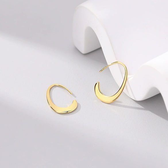 Wholesale Women's 925 Sterling Silver Retro Cshaped Electroplated Geometric Earrings
