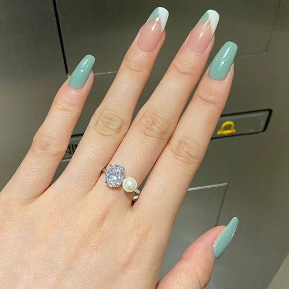 Wholesale Women's 925 Sterling Silver Ring With Geometric Pattern And Pearl Zircon Electroplated Design