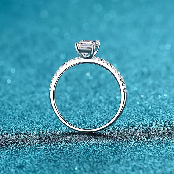 Wholesale Women's 925 Sterling Silver Simple Geometric Moissanite Ring With Fourclaw Setting And Electroplating