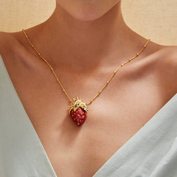 Wholesale Women's Strawberry Shape Stainless Steel Electroplated Stacking Style Pendant Necklace