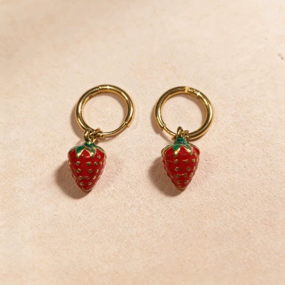 Wholesale Women's Strawberry Stainless Steel Vacuum Plated Earrings With Cute Style