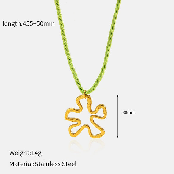 Wholesale Women's Sweet And Cool Style Animal Zodiac Stainless Steel And Titanium Steel Electroplated Pendant Necklace