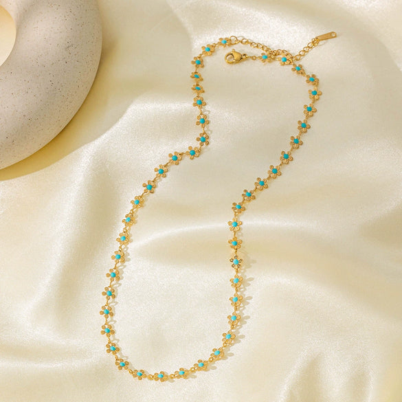 Wholesale Women's Sweet Fashionable Nonfading Electroplated Titanium Steel Necklace With Heart And Flower Patterns