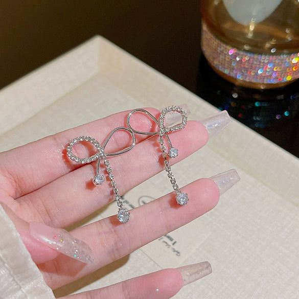 Wholesale Women's Sweet Geometric Copper And 925 Silver Earrings Set With Pearls