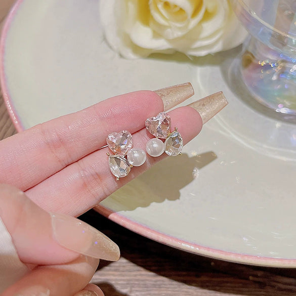 Wholesale Women's Sweet Geometric Copper And 925 Silver Earrings Set With Pearls