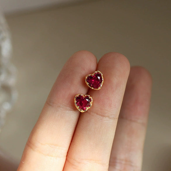 Wholesale Women's Sweet Heart Shaped Copper Zircon Earrings