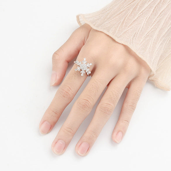Wholesale Women's Swivel Ring Copper Light Luxury Geometric Electroplated Snowflake Style