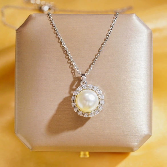 Wholesale Women's Titanium Steel And Copper Cross Chain Lace Full Diamond Pearl Light Luxury Collarbone Necklace
