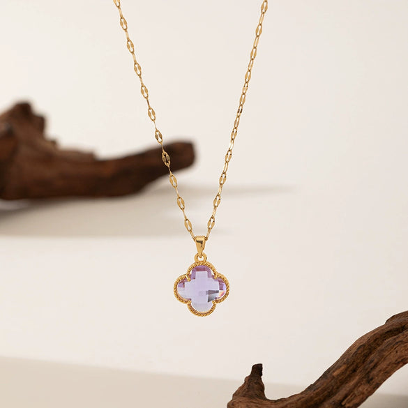 Wholesale Women's Titanium Steel And Copper Four Leaf Clover Electroplated Necklace And Lip Chain Jewelry