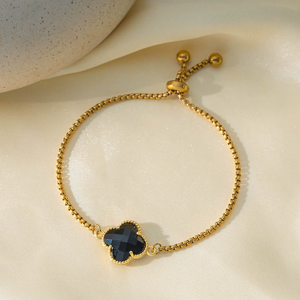 Wholesale Women's Titanium Steel And Copper Four Leaf Clover Electroplated Necklace And Lip Chain Jewelry