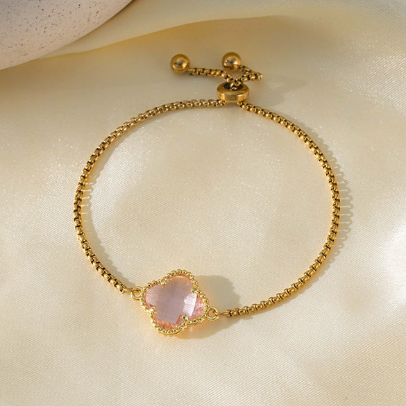 Wholesale Women's Titanium Steel And Copper Four Leaf Clover Electroplated Necklace And Lip Chain Jewelry