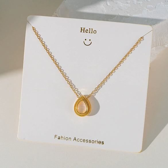 Wholesale Women's Titanium Steel And Copper Water Drop Cherry Pendant Clavicle Chain Jewelry With Flower And Geometric Pattern And Electroplating Process Sweet Style