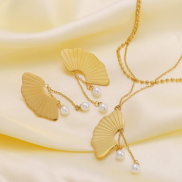 Wholesale Women's Titanium Steel And Pearl Fan Shaped Double Chain Tassel Jewelry Set With Geometric Pattern And Vacuum Plating In Furnace 18K Electroplating Process