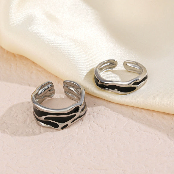 Wholesale Women's Titanium Steel And Stainless Steel Hip Hop Exaggerated Geometric Electroplated Ring