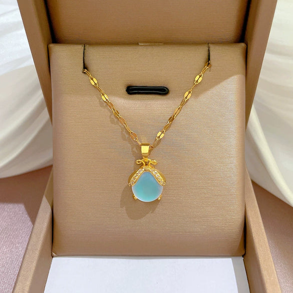 Wholesale Women's Titanium Steel Cartoon Geometric Diamond Microinlaid Real Gold Necklace