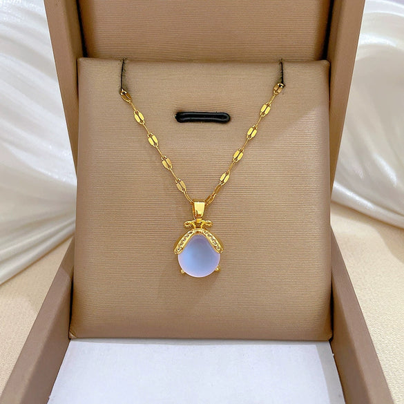 Wholesale Women's Titanium Steel Cartoon Geometric Diamond Microinlaid Real Gold Necklace