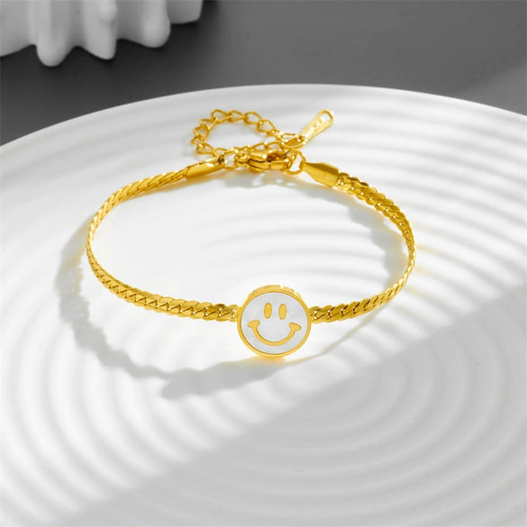 Wholesale Women's Titanium Steel Clavicle Chain With Heart Four Leaf Clover Butterfly Patterns Electroplated