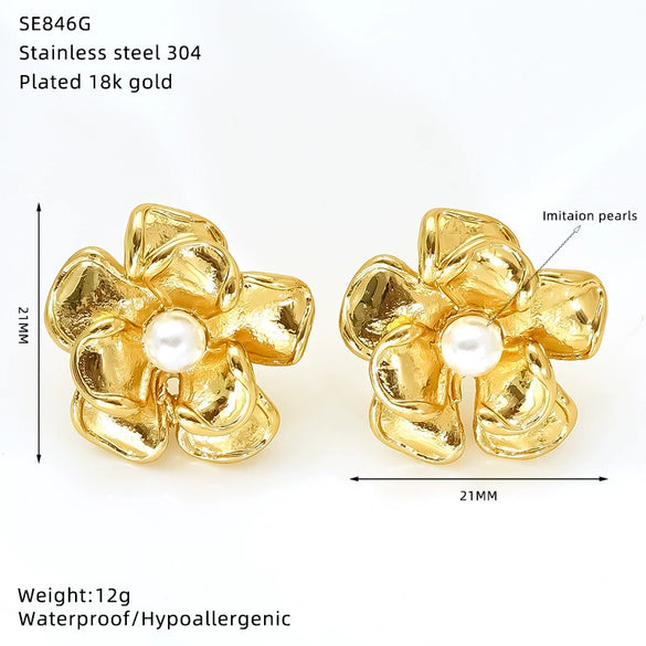 Wholesale Women's Titanium Steel Earrings Set With Imitation Pearls In Flower Shape