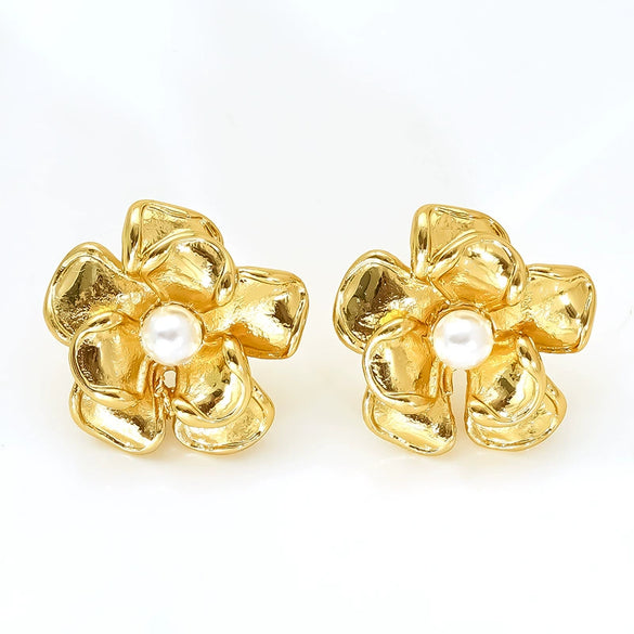 Wholesale Women's Titanium Steel Earrings Set With Imitation Pearls In Flower Shape