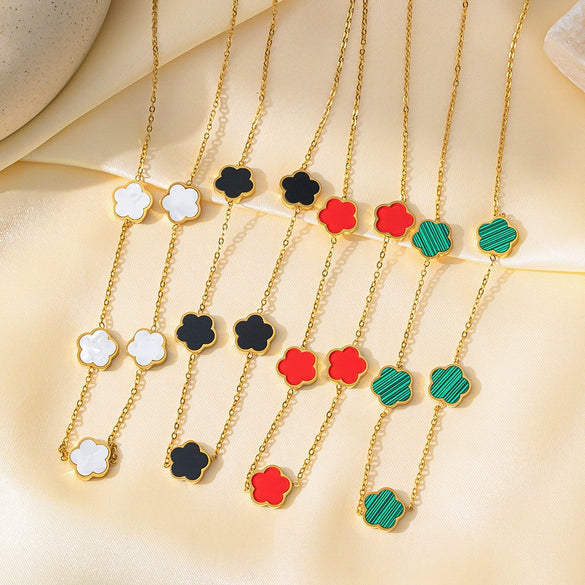 Wholesale Women's Titanium Steel Electroplated Flower Pattern Oshaped Chain Necklace