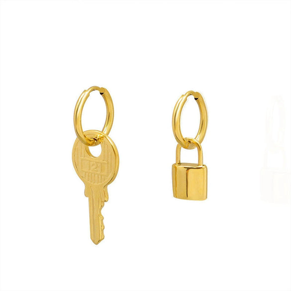 Wholesale Women's Titanium Steel Electroplated 18K Gold Geometric French Retro Exaggerated Design Key Texture Lock Earrings Jewelry