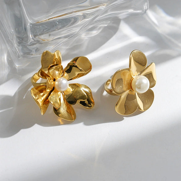 Wholesale Women's Titanium Steel Flower Opening Ring Electroplated Light Luxury Heavy Industry Style
