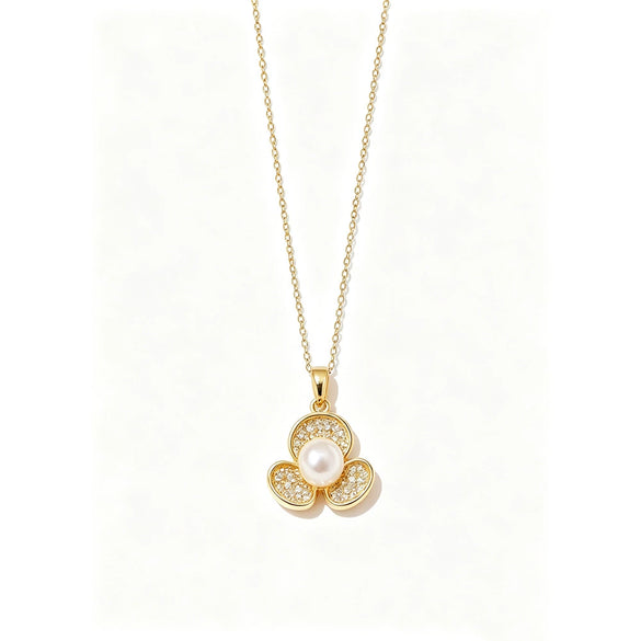 Wholesale Women's Titanium Steel Flower Pendant Necklace With Zirconia Inlay And Oshaped Chain Light Luxury Design