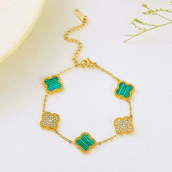 Wholesale Women's Titanium Steel Four Leaf Clover Diamond Bracelet With 18K Rose Gold Non Fading Finish