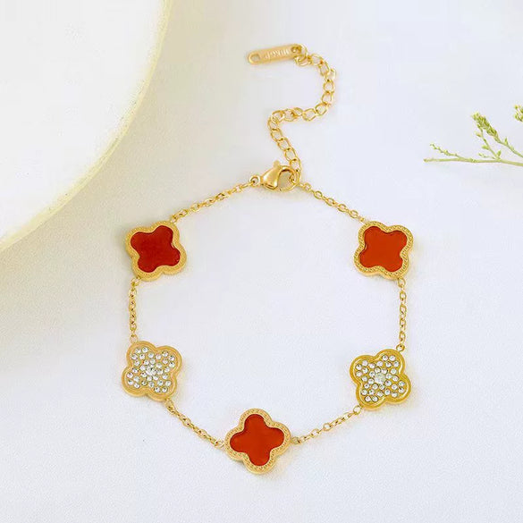 Wholesale Women's Titanium Steel Four Leaf Clover Diamond Bracelet With 18K Rose Gold Non Fading Finish