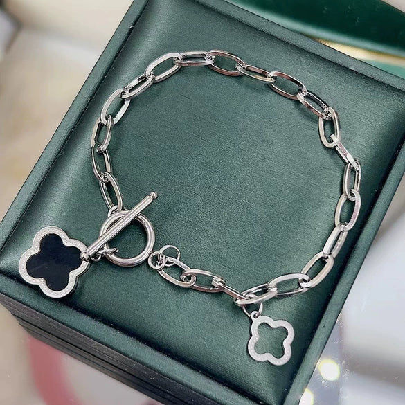 Wholesale Women's Titanium Steel Fourleaf Clover Bracelet With Geometric Design Electroplated