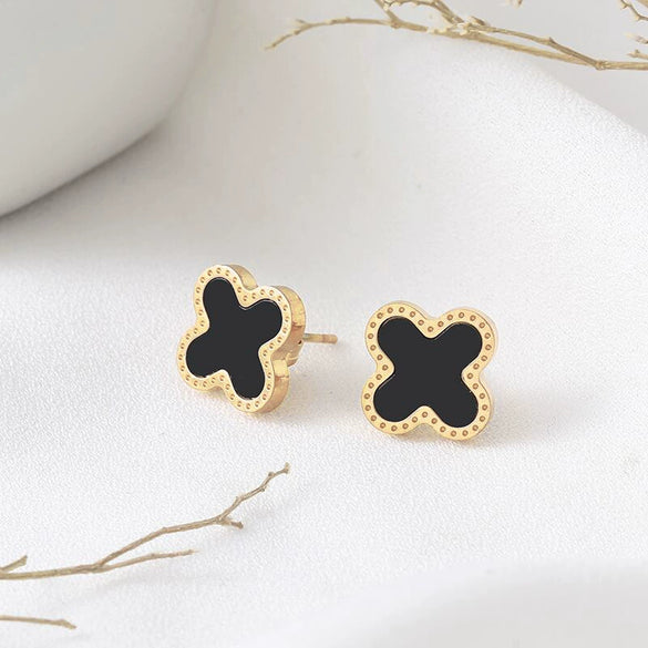 Wholesale Women's Titanium Steel Fourleaf Clover Electroplated Elegant Earrings