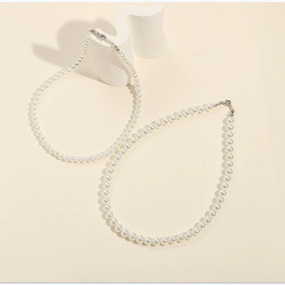 Wholesale Women's Titanium Steel Freshwater Pearl Clavicle Chain With Geometric Design And Electroplating Treatment