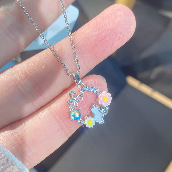 Wholesale Women's Titanium Steel Garland Pattern Necklace With Copper Zircon Inlaid Pendant And Oshaped Chain Light Luxury Style